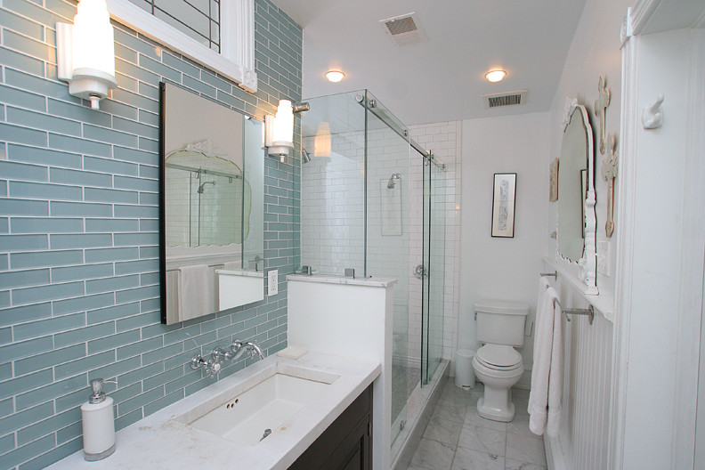 Small Bathroom Tile Ideas to Transform a Cramped Space