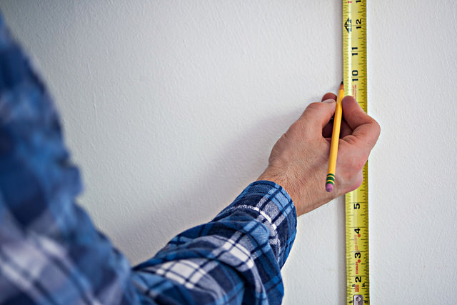 How to Install Crown Molding
