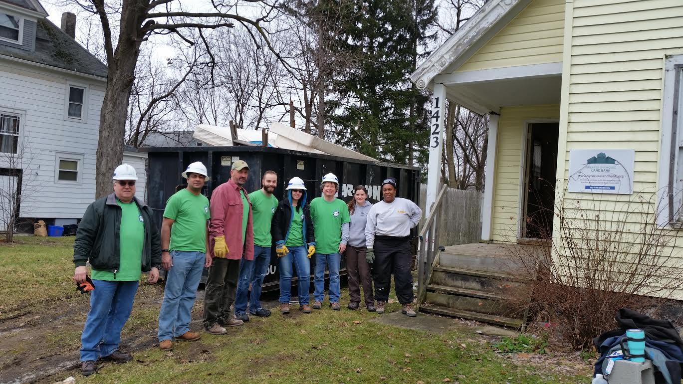 Syracuse Habitat for Humanity Cleans House to Make a Home