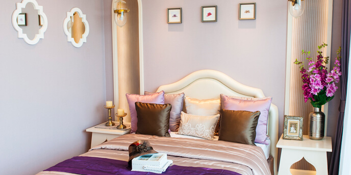 Bedroom With Lilac Walls