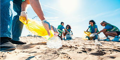 Volunteers Cleaning Up the Coast for Coastal Cleanup Day