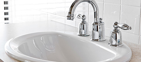 Bathroom Faucet With Levers