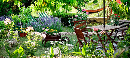 Garden With Chairs and Table