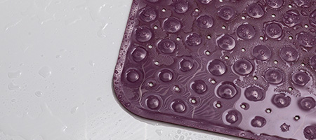 Rubber Non-Slip Mat in Shower