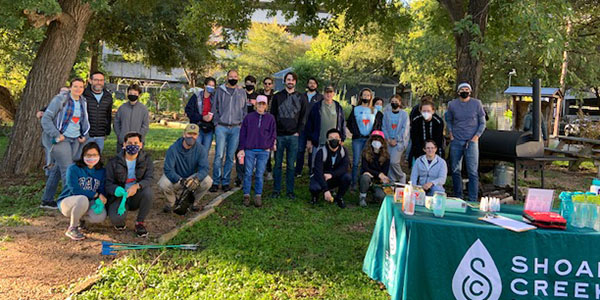 Volunteers Pose Before Starting Their Cleanup